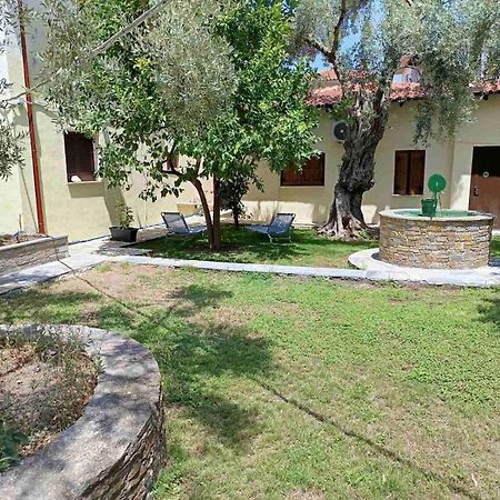 Homico 1 Lefokastro Villa Bagian luar foto